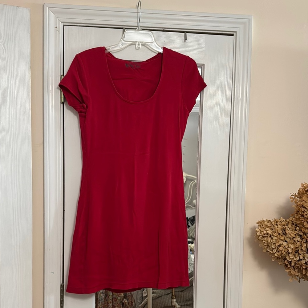 Vibrant Red Fitted Mini Dress with Cap Sleeves